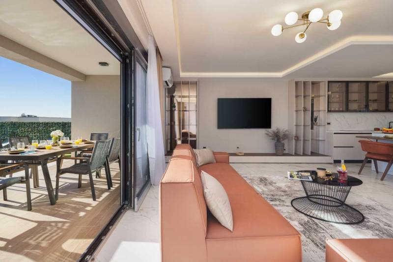 Luxury Villa Prime Luna with Heated Pool Split