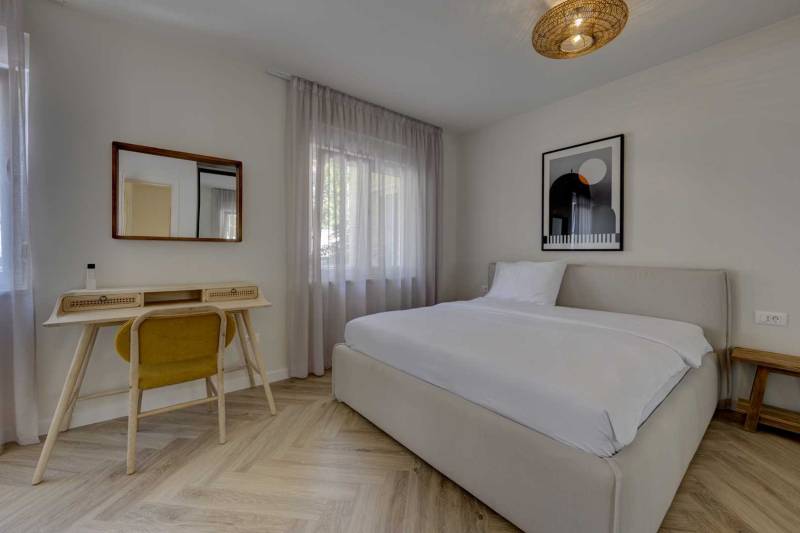 Willa Mirai z Basenem Trogir