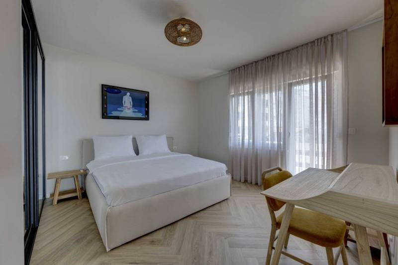 Willa Mirai z Basenem Trogir