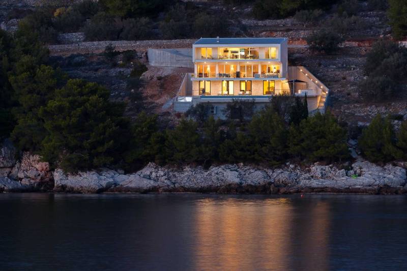 Willa Modus Vivendi z Basenem Korčula