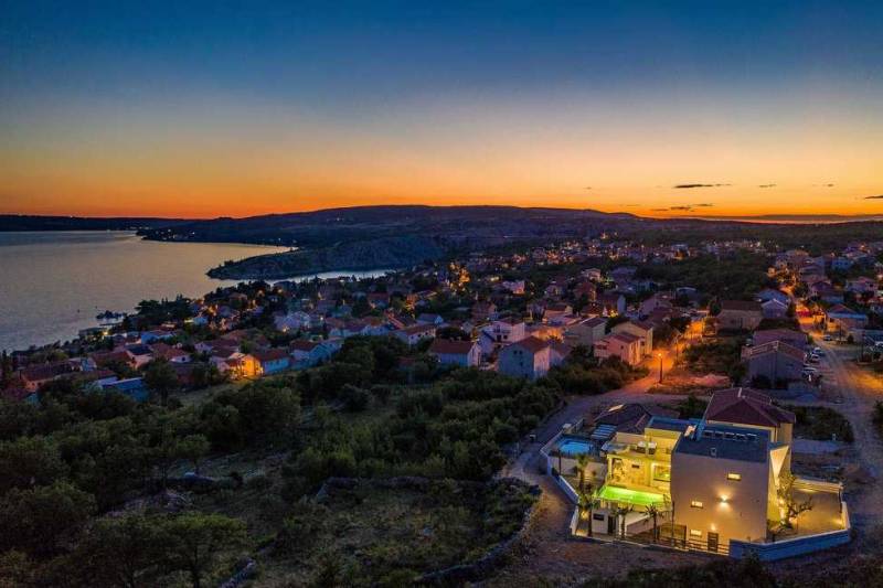Luksuzna Vila Minerva Blue s Bazenom Zadar
