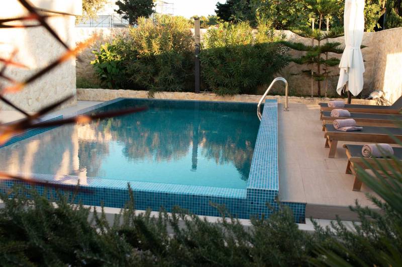Villa White Meridian mit Pool Pag