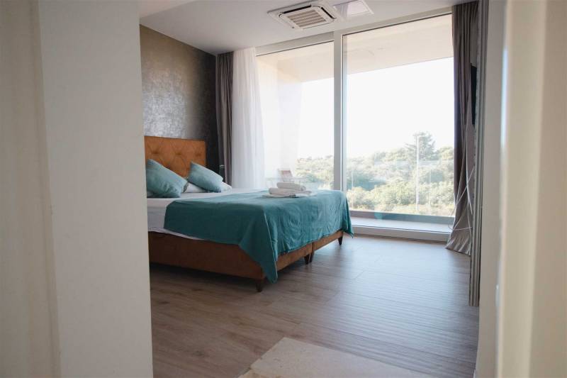 Villa White Meridian mit Pool Pag