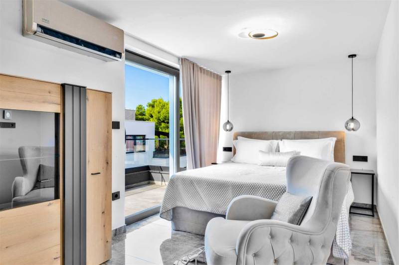 Strandvilla Mar mit beheiztem Pool Trogir
