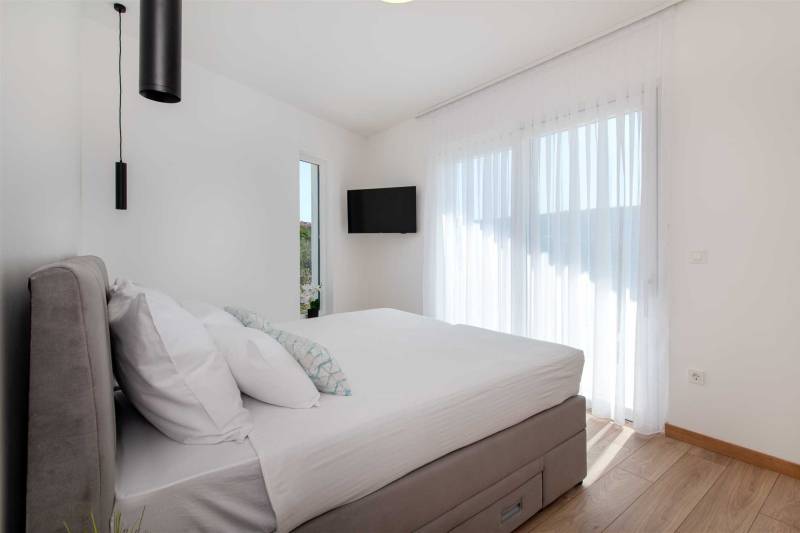 Villa Zephyra med Basseng Primošten