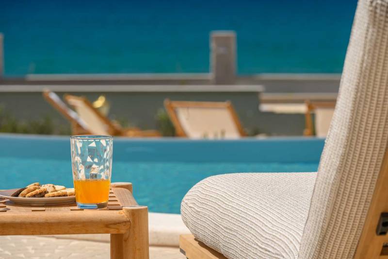 Vila Adriatic Z uz Plažu s Bazenom Šibenik