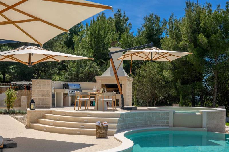Vila Adriatic Z uz Plažu s Bazenom Šibenik