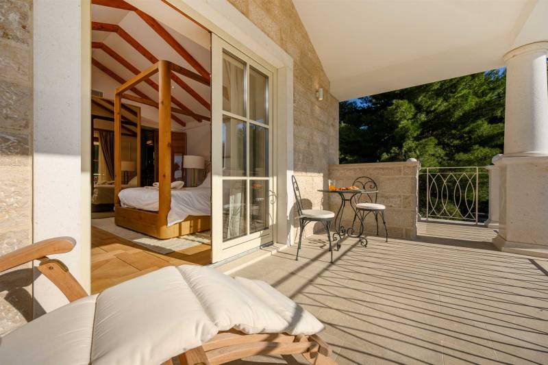 Vila Adriatic Z uz Plažu s Bazenom Šibenik