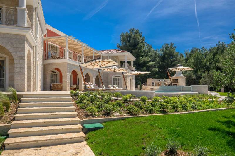 Vila Adriatic Z uz Plažu s Bazenom Šibenik