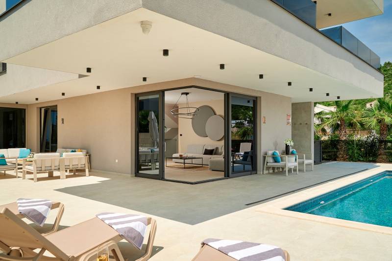 Luksuzna Vila Posh Lemon s Bazenom Trogir