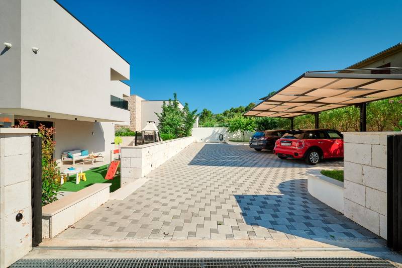 Luksuzna Vila Posh Lemon s Bazenom Trogir