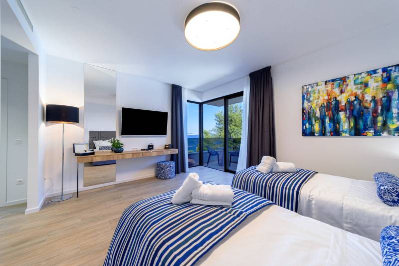 Luksusowa Willa Posh Plum z Basenem Trogir
