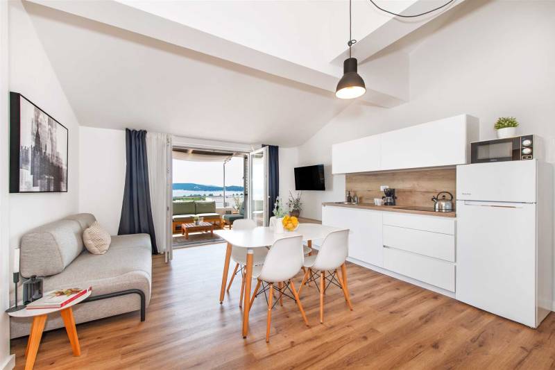 Apartman Arausa s bazenom IX Šibenik