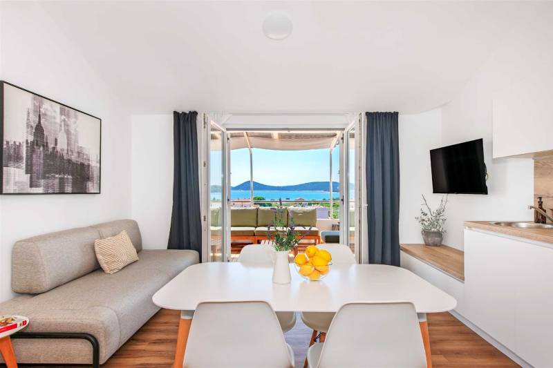 Apartman Arausa s bazenom IX Šibenik