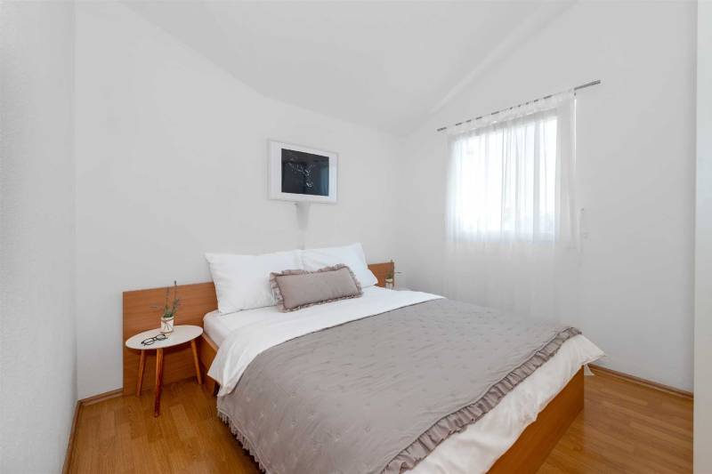 Apartman Arausa s bazenom IX Šibenik