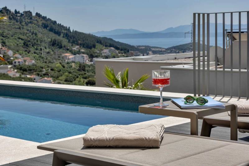 Luxury Villa Freya with Pool Makarska