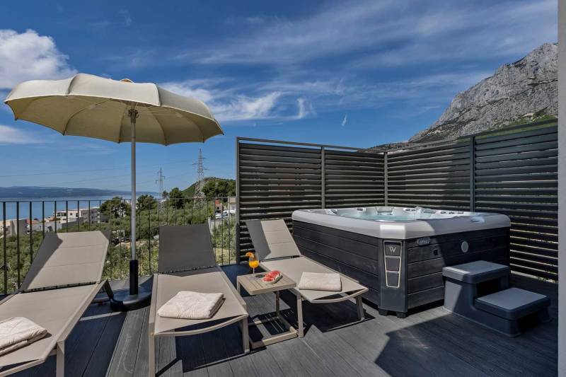 Luxury Villa Freya with Pool Makarska