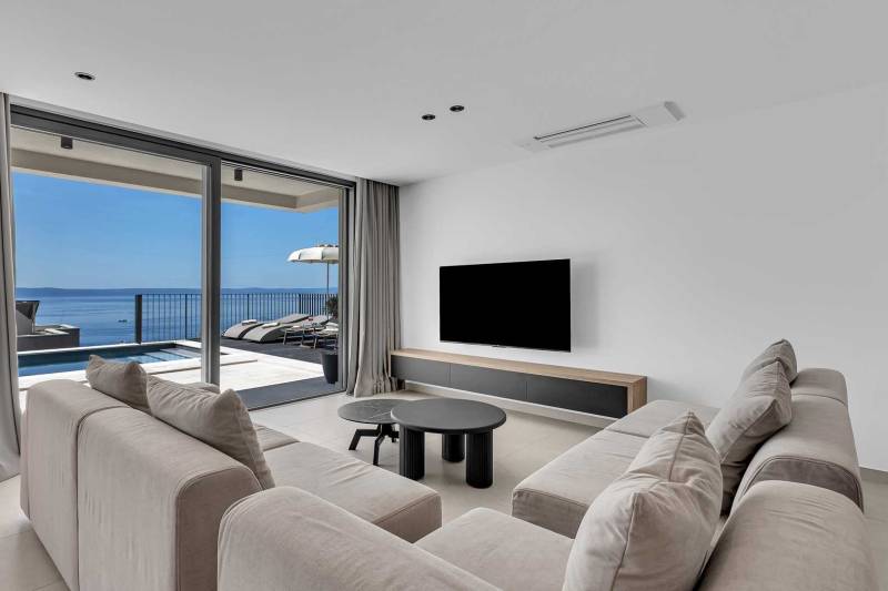 Luxury Villa Freya with Pool Makarska