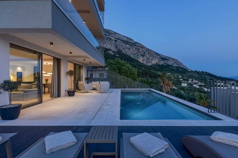 Luxury Villa Freya with Pool Makarska