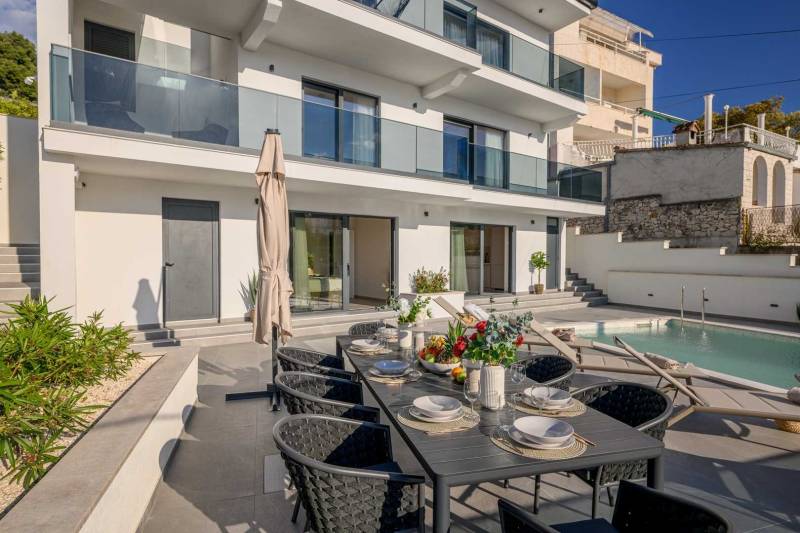 Villa Between Seas with Pool Primošten