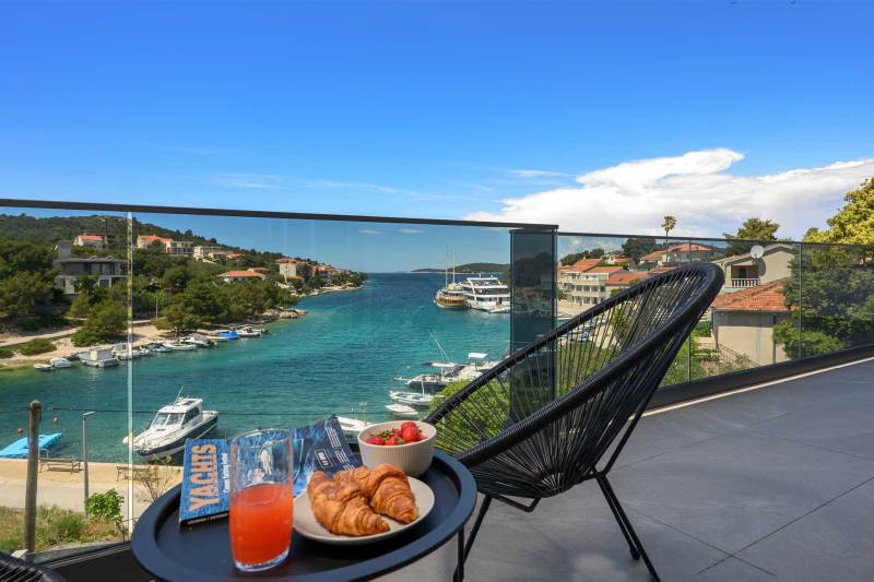 Villa Between Seas with Pool Primošten