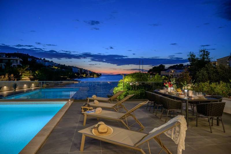 Villa Between Seas with Pool Primošten