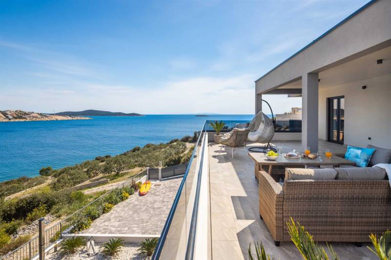 Villa Isadora with Pool Primošten