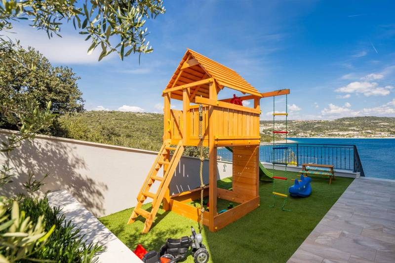 Villa Isadora with Pool Primošten