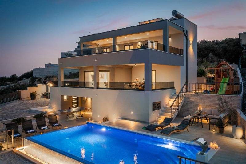 Villa Isadora with Pool Primošten