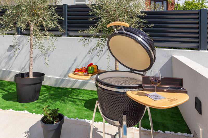 Luxusvilla Etera mit beheiztem Pool Split
