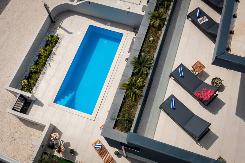 Luxusvilla Etera mit beheiztem Pool Split