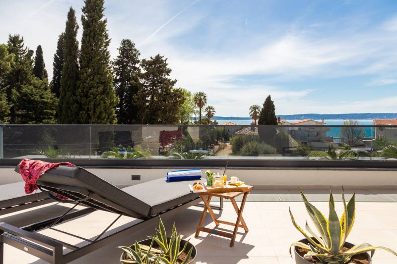 Luxusvilla Etera mit beheiztem Pool Split