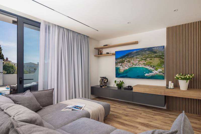 Luxusvilla Etera mit beheiztem Pool Split