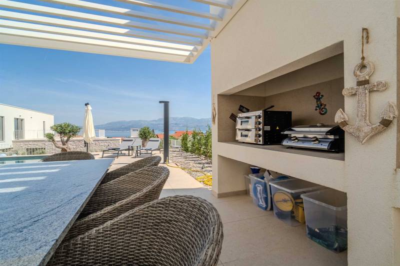 Villa Norix med Basseng Brač