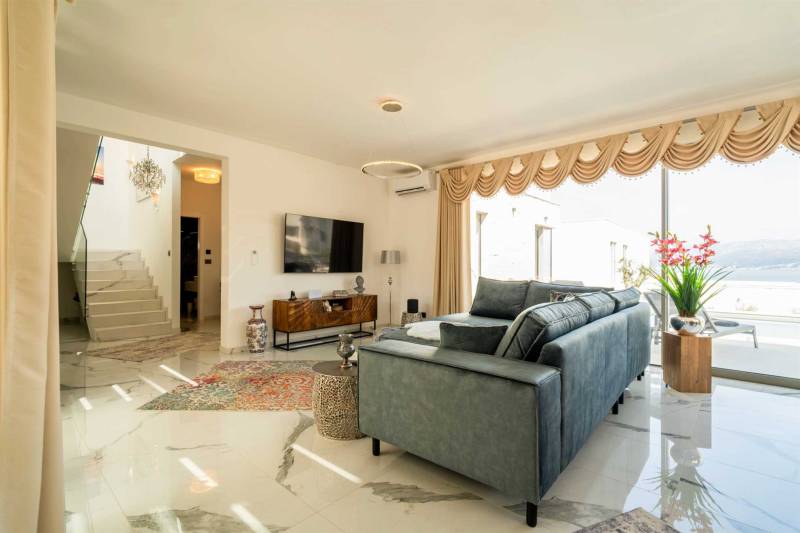 Villa Norix med Basseng Brač