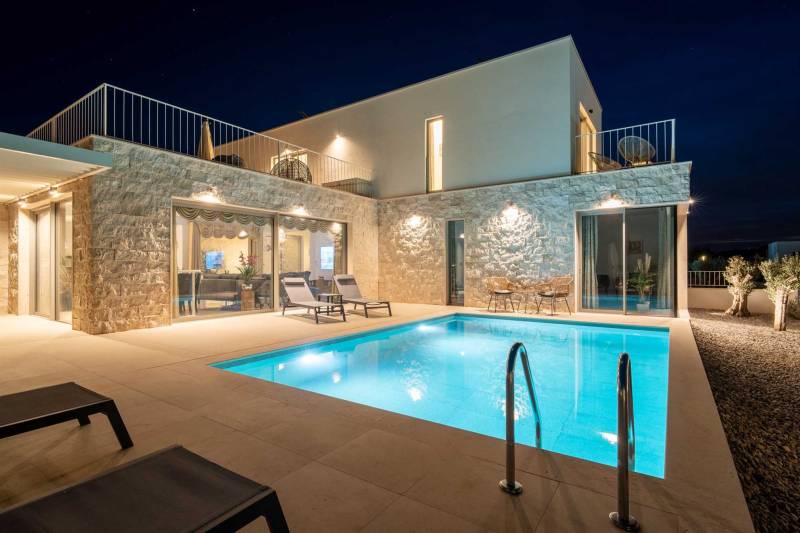 Villa Norix med Basseng Brač