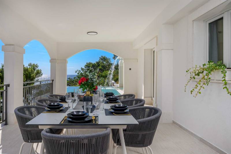 Beachfront Villa Crystal Bay with Pool Korčula