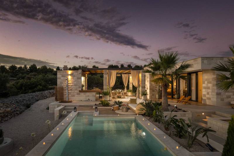 Villa Casa Antlia with Pool
